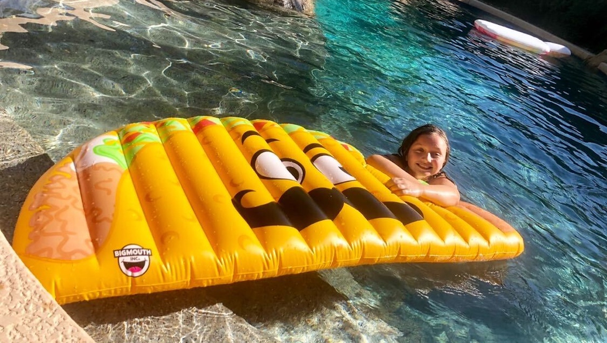 Majestic Floats