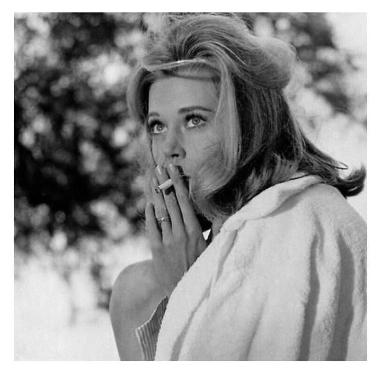 Smoking Barbarella